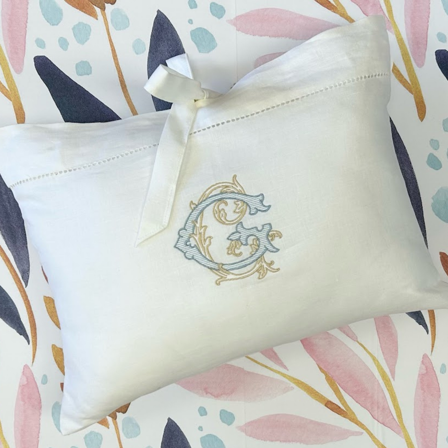 Linen Tie Pillow with Insert